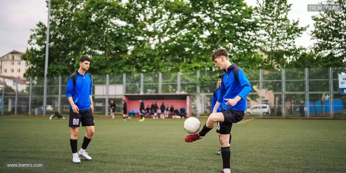 弹幕狂欢，万人同屏共热血！💬🔥